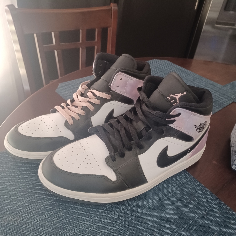 Nike Air Jordans Mens 12.5